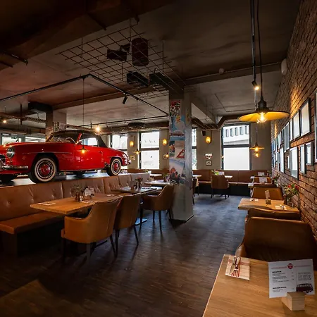 Hotel Motorworld Inn Hotel Boeblingen 4*